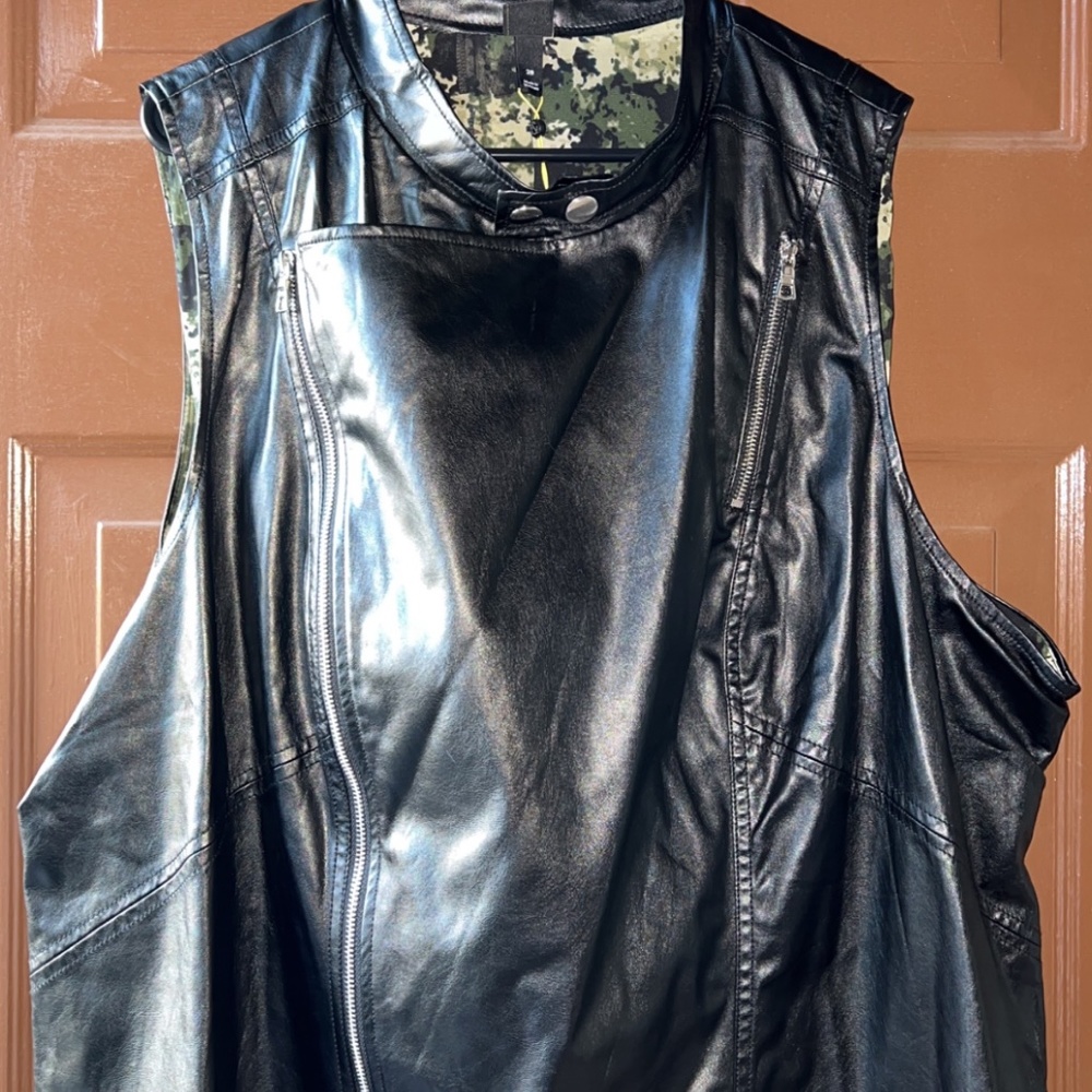 6th & Lane Fashion Vest - NWT